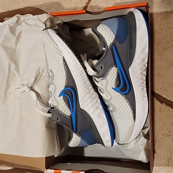Nike renew run 2 running shoes size 7.5 brand new light weight - Picture 2 of 8